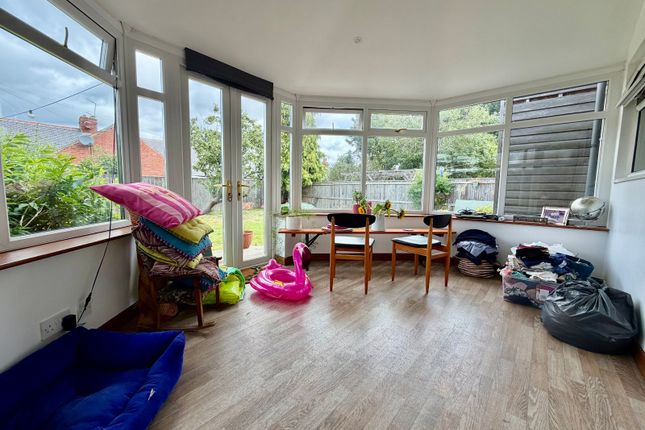 30, Elm Grove, Newcastle upon Tyne photo 4