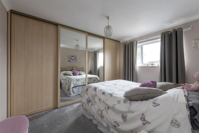 44, Filbridge Rise, Sturminster Newton photo 2