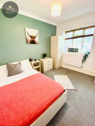 Thumbnail Room to rent in Broomhouse Lane, Parsons Green