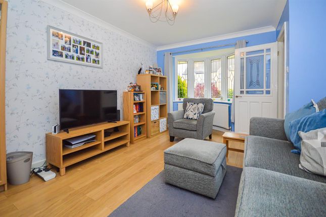 5, Dalefield Way, Normanton photo 3