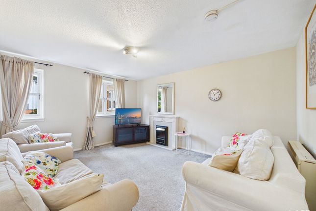 Tytler Gardens, Abbeyhill, Edinburgh, EH8 8HQ, Edinburgh photo 2