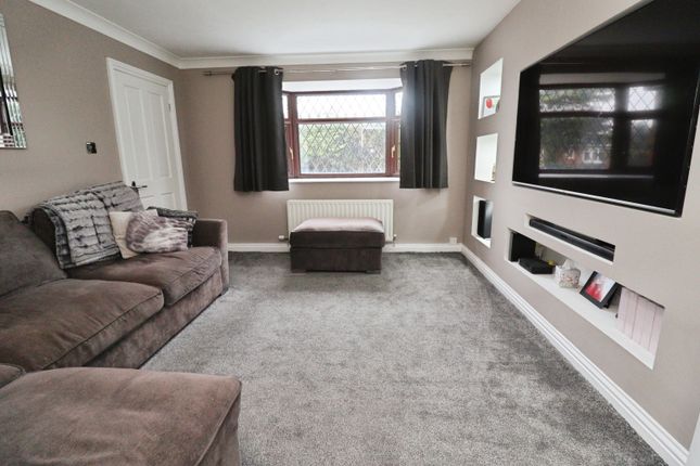 4, Troutbeck Close, Lincoln photo 2