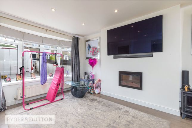 11, Thorn Close, Greater Manchester photo 4