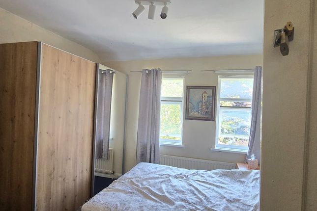 70, CHESTNUT AVENUE, Newcastle upon Tyne photo 3