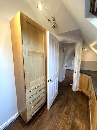 Flat to rent in Bargery Road, London