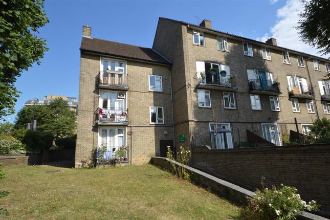Flat 10, Jevons House, London photo 4
