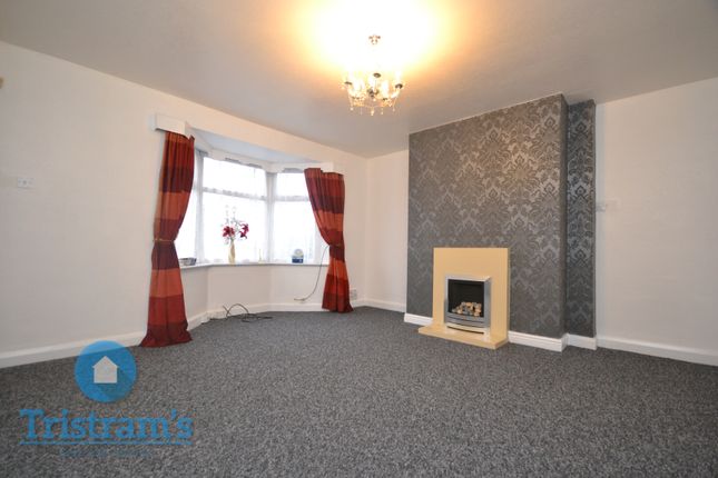 54, Collins Avenue, Sutton-in-Ashfield photo 2