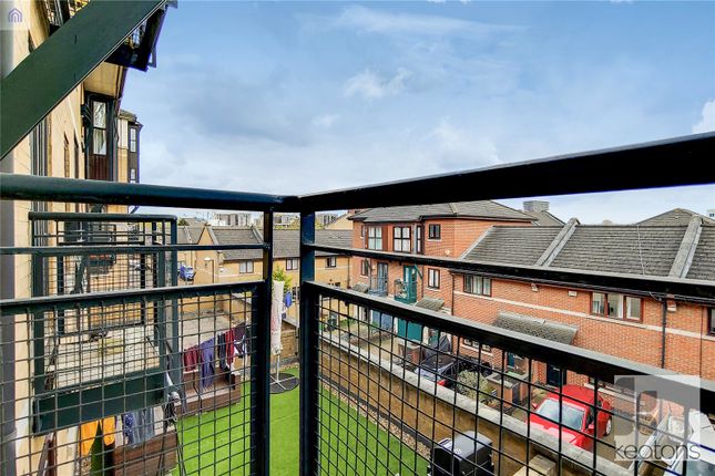 Flat to rent in Lancaster Hall, 4 Wesley Avenue, London