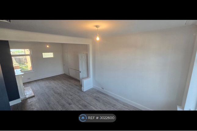 Doncaster Road, Goldthorpe, Rotherham photo 4