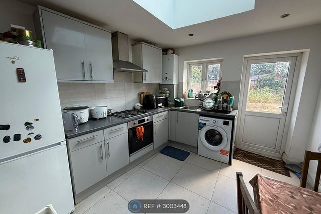 Spring Grove Crescent, Ground Floor, Hounslow photo 3