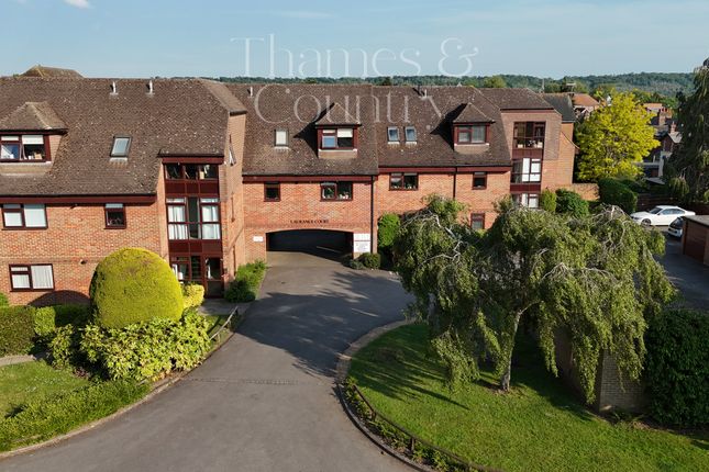 24 Laurance Court, Marlow photo 2