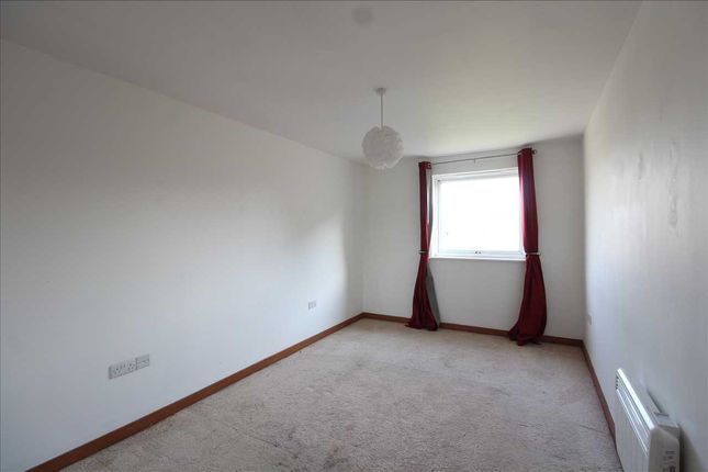 Flat for sale in Kenway, Southend-On-Sea