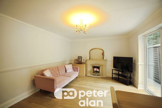 River Cottage, Maesglas Grove, Newport photo 4