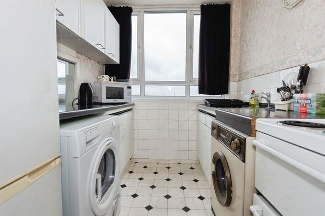 Flat 47, Elmwood Court, Pershore Road, Birmingham photo 3