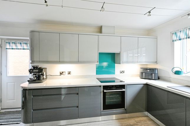 5, Turner Way, Downham Market photo 4
