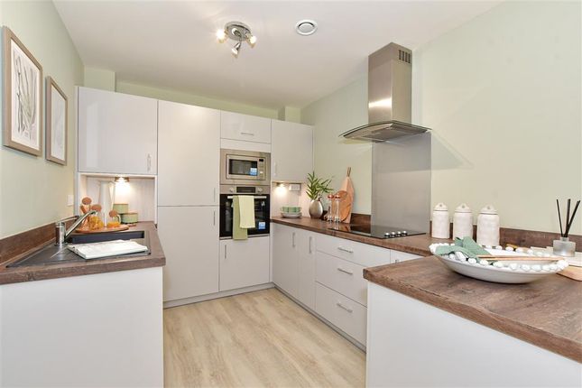 Thumbnail Flat for sale in Fairfield Road, Pearson House, Broadstairs, Kent