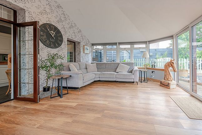 99, Waverley Crescent, Bonnyrigg photo 4