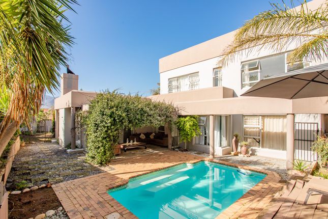 Properties for sale in Paarl, Cape Winelands, Western Cape, South Africa - Paarl, Cape Winelands ...