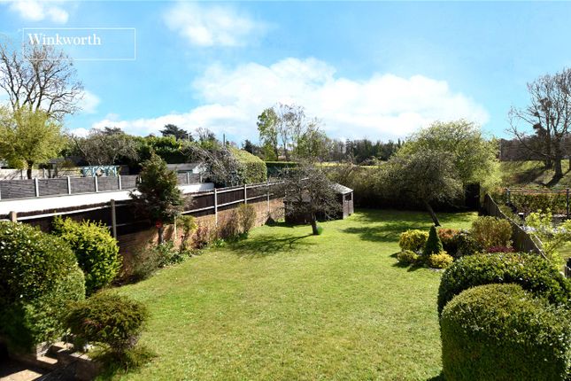 84, Northey Avenue, Sutton photo 2