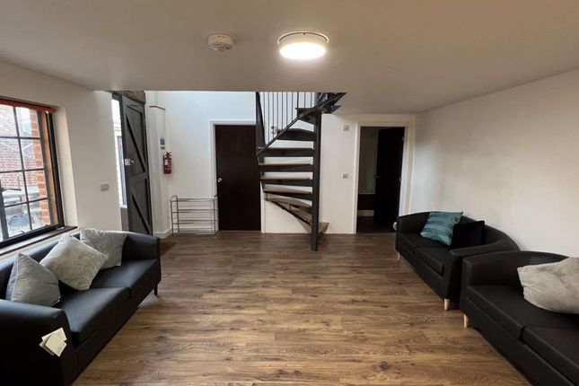 Thumbnail Shared accommodation to rent in Lansdown Road, Canterbury