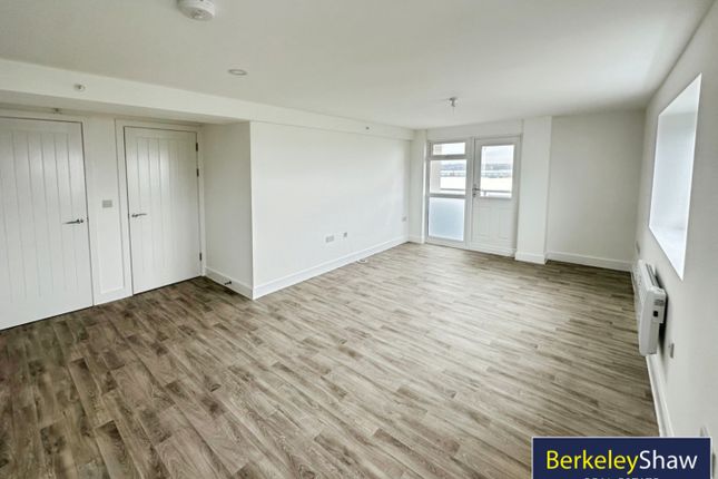 Flat 42, The Lighthouse, Church Walk, Bootle photo 3