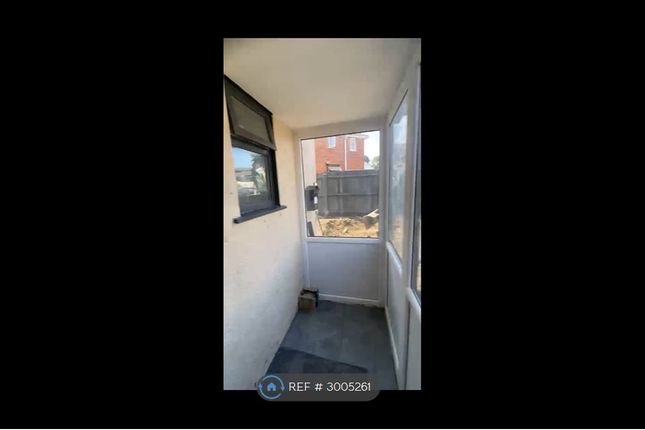 Hales Road, Wednesbury photo 4