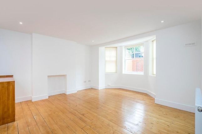 Flat A, 3, Newick Road, Hackney photo 2