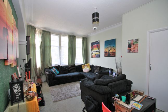 Fernleigh, 1 , Beachy Head Road, Eastbourne photo 3