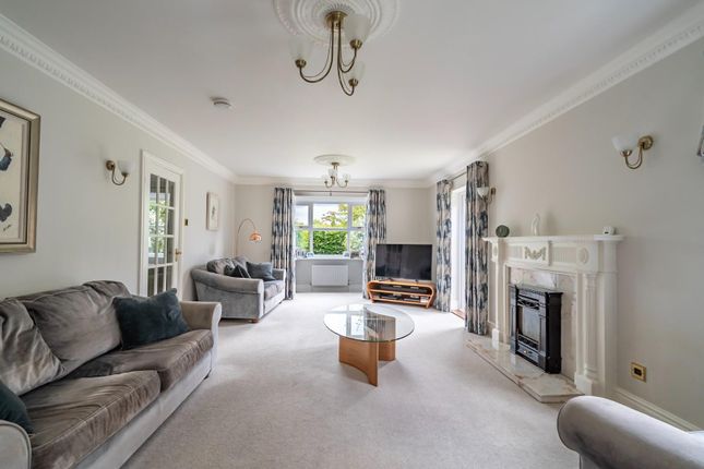 38, Lakeside, York photo 2