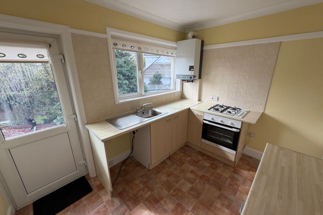 24a, Woodland Park, Paignton photo 4