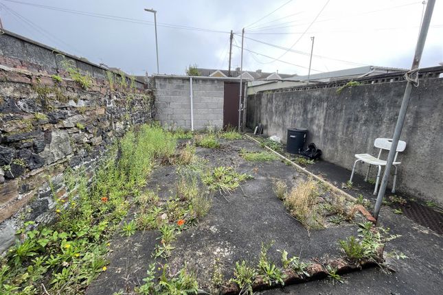 1, Ralph Terrace, Llanelli photo 4