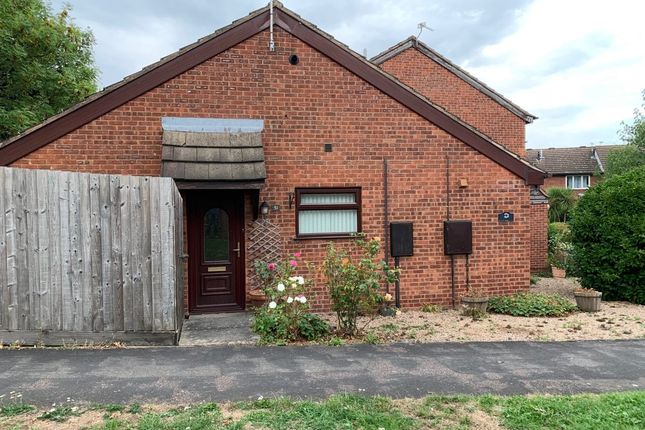 Thumbnail Bungalow to rent in Roundhill Way, Loughborough, Leicestershire LE114Wb