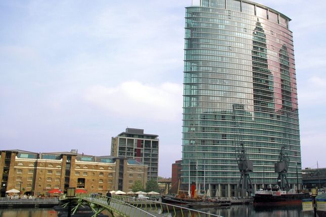 Thumbnail Flat to rent in 1 West India Quay, London, Hertsmere Road, Canary Wharf