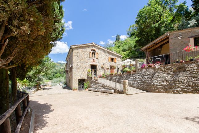 Villa for sale in Loro Ciuffenna, Arezzo, Tuscany