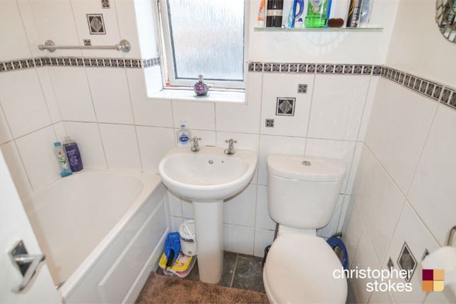 Terraced house to rent in Whitefields Road, Cheshunt, Waltham Cross, Hertfordshire