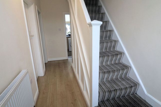 302, Upholland Road, Wigan photo 2