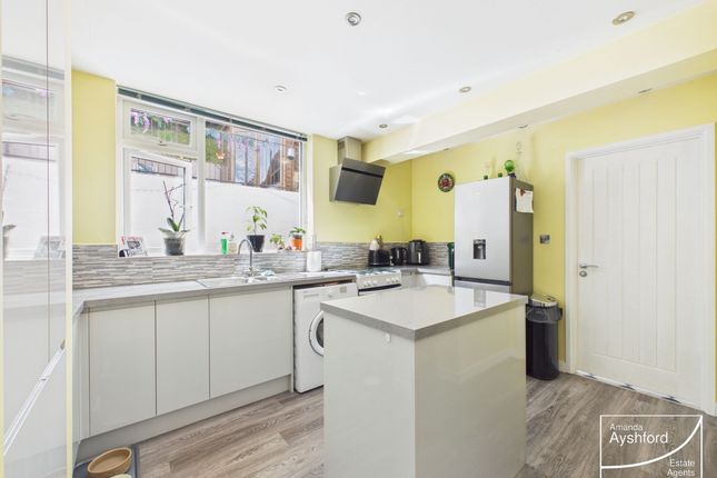 55 Occombe Valley Road, Paignton photo 3