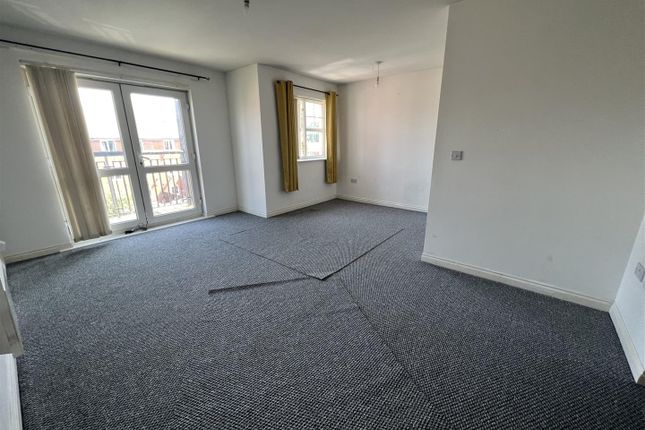 Flat for sale in Breccia Gardens, St. Helens