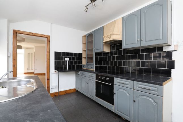 12 Pritchard Terrace, New Tredegar photo 3