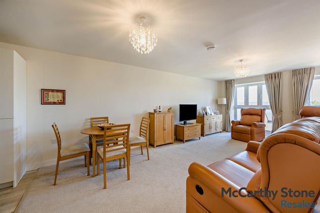 15 Stane House, High Street, Dunmow photo 4