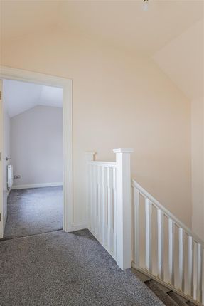 Rawden Place 1, 2-4.Jpg