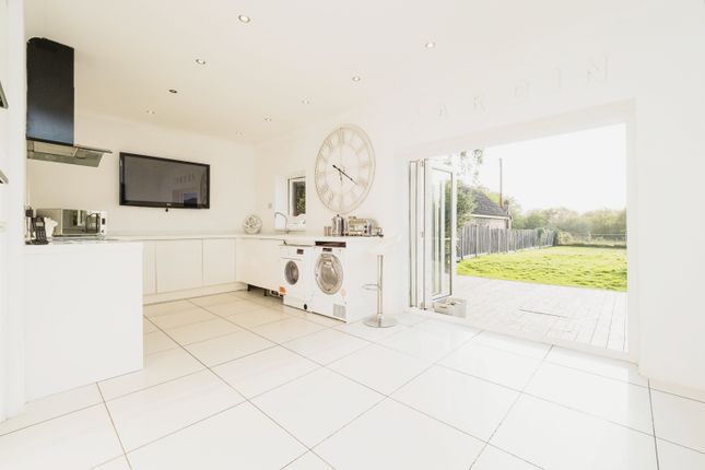 Bungalow for sale in Aveley Road, Upminster