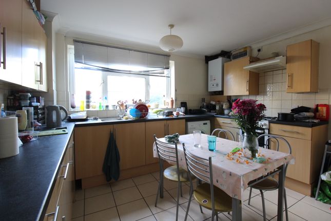 Room to rent in Cranford Way, Southampton