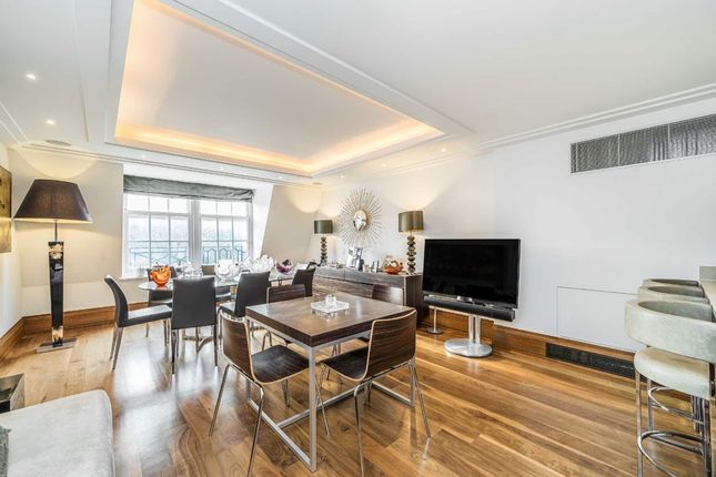 Flat 6, 46, Green Street, London photo 3