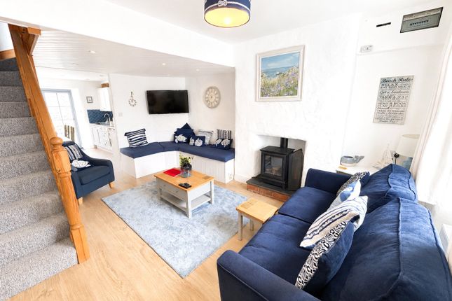 Skrinkle Cottage, 7, St. Marys Street, Pembrokeshire photo 4