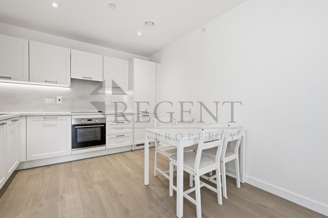 289, X - 25 Rivulet Apartments, Burlington Road, New Malden photo 5