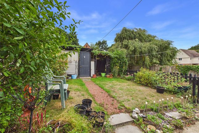 2 Rose Valley,, Wignall Street, Manningtree photo 3