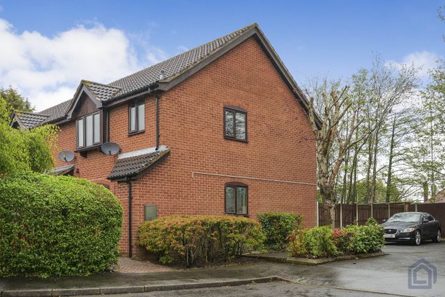 Maisonette for sale in Thorns Avenue, Brierley Hill
