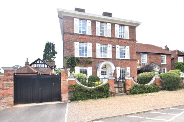 Thumbnail Detached house to rent in Hall Barn Cottage, Windsor End, Beaconsfield, Buckinghamshire