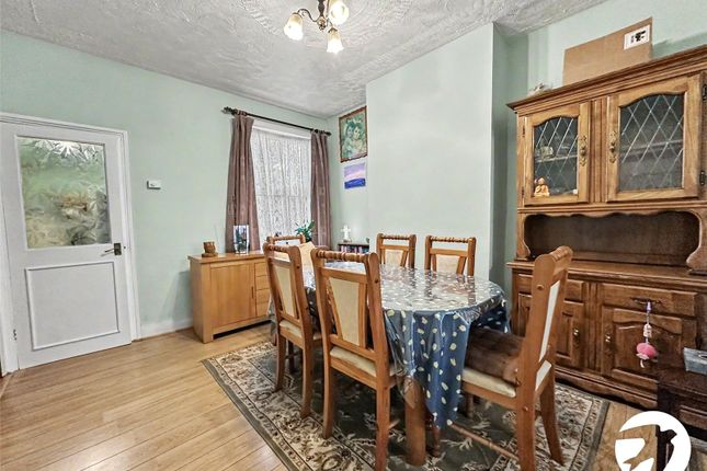 10, Wyndham Road, Kent photo 4